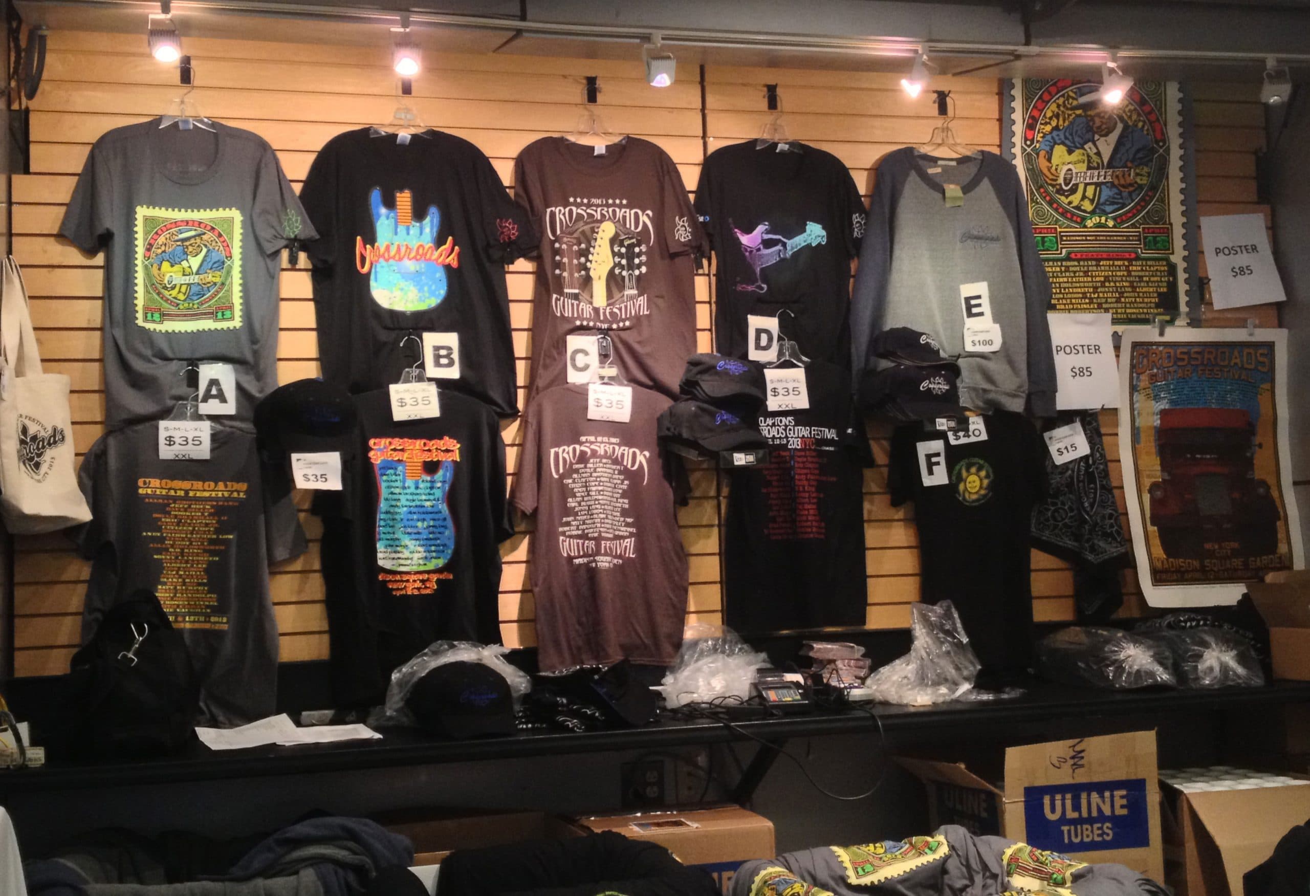 Μπορούμε να μιλήσουμε για την οικονομία του merch;